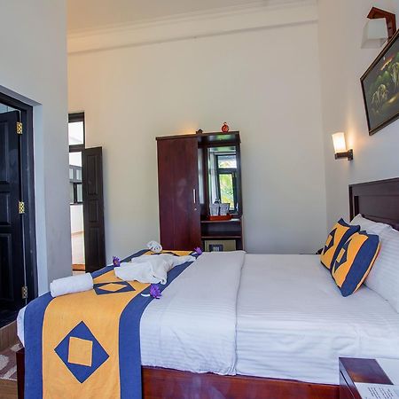Villa Tissa Beach Resort 웰리가마 외부 사진