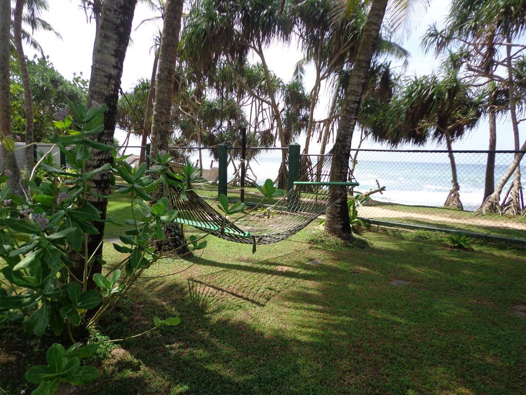 Villa Tissa Beach Resort 웰리가마 외부 사진