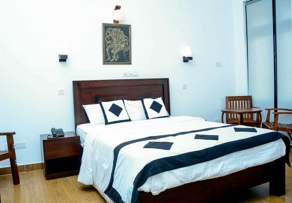 Villa Tissa Beach Resort 웰리가마 외부 사진