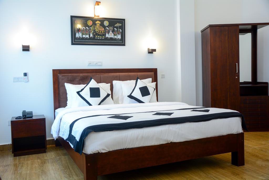 Villa Tissa Beach Resort 웰리가마 외부 사진
