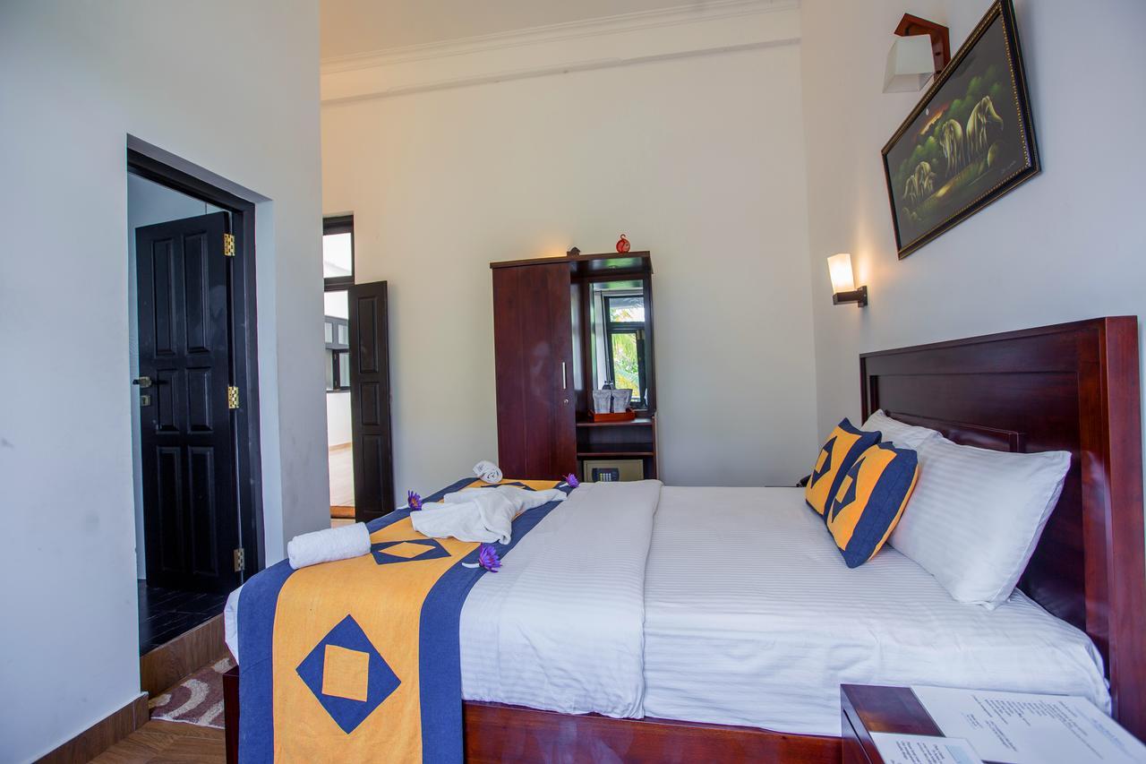 Villa Tissa Beach Resort 웰리가마 외부 사진